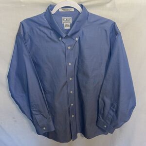 L.L. Bean Men’s Dress Shirt Size Large Blue Wrinkle Resist Trad Fit Business
